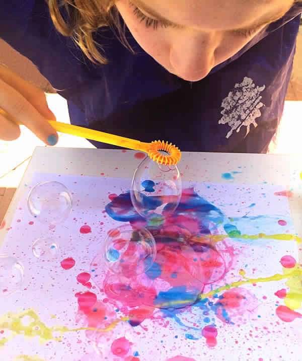 15 techniques et astuces de peinture que vous allez adorer tester avec vos  enfants - Guide Astuces