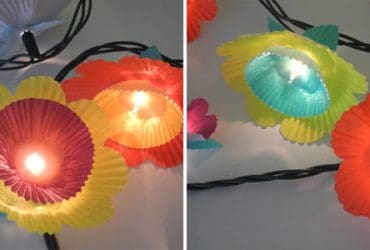 Guirlande lumineuse avec des coupelles en papier