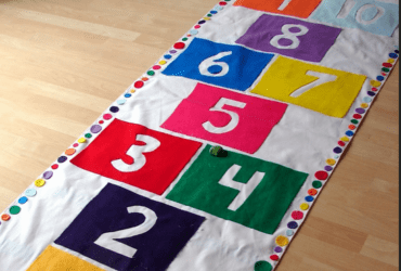 Tapis de jeu la marelle