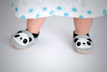 Comment choisir les premières chaussures de bébé