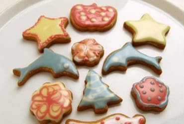 Recette de glaçage royal pour faire de belles décorations sur vos biscuits