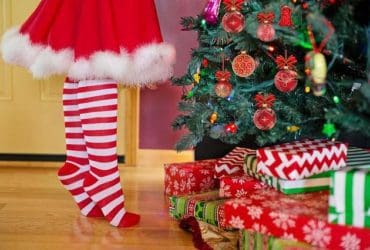 Astuces Déco à Petit Budget pour un Réveillon de Noël Féerique