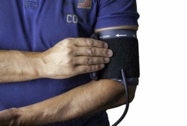 Hypertension: TUEUR SILENCIEUX ! Comment la prévenir et la gérer