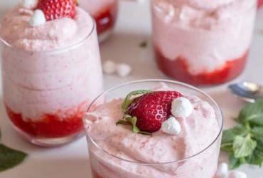 Recette : Mousse aux fraises facile et gourmande