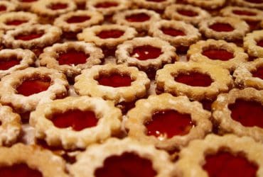 Biscuits sablés à la confiture